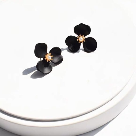 Anthropologie Mariposa Post Earrings - Picture 3 of 3